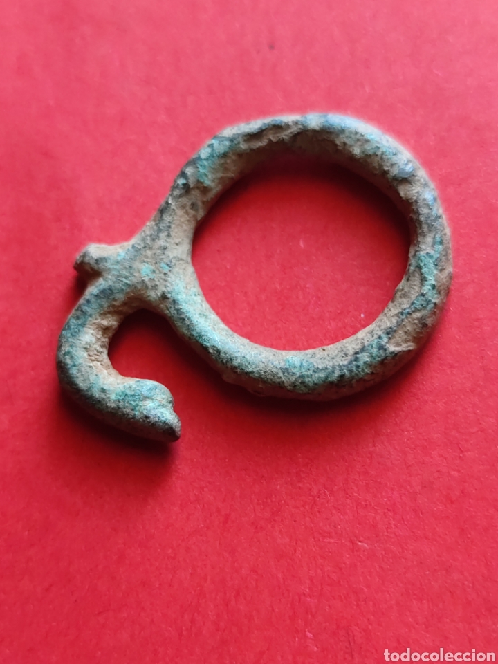 Monedas antiguas: Pre moneda celta o Ib&eacute;rica anular serpiente bronce - Foto 4
