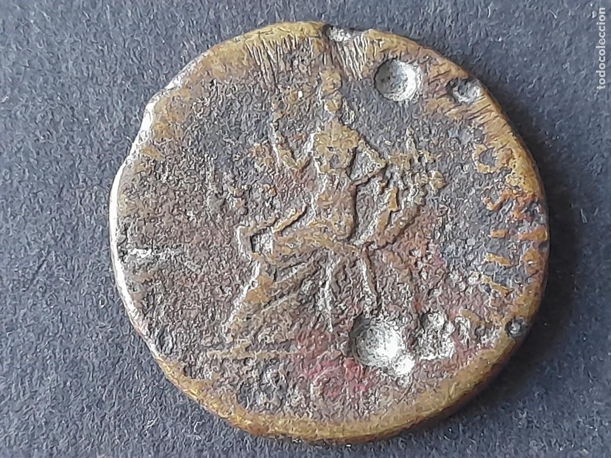 Monedas antiguas: Antigua moneda probablemente Greco Romana pendiente de clasificar - Foto 2