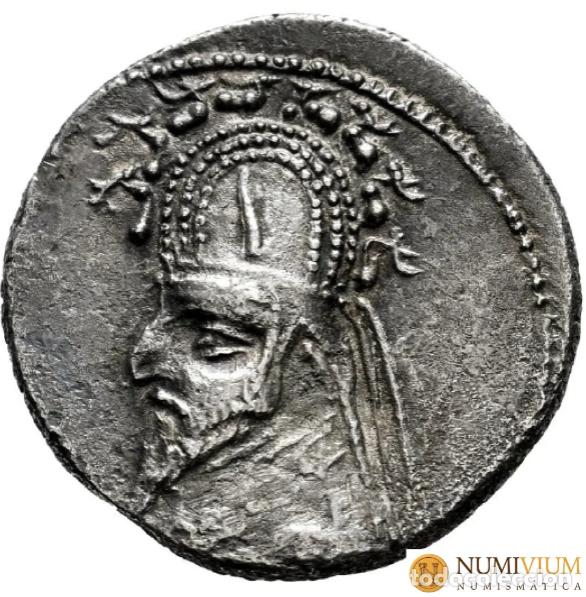 Monedas antiguas: Imperio Parto. SINATRUCES (93-69 a.C.). Dracma. Ceca de Rhagai. EBC-. Tono.
