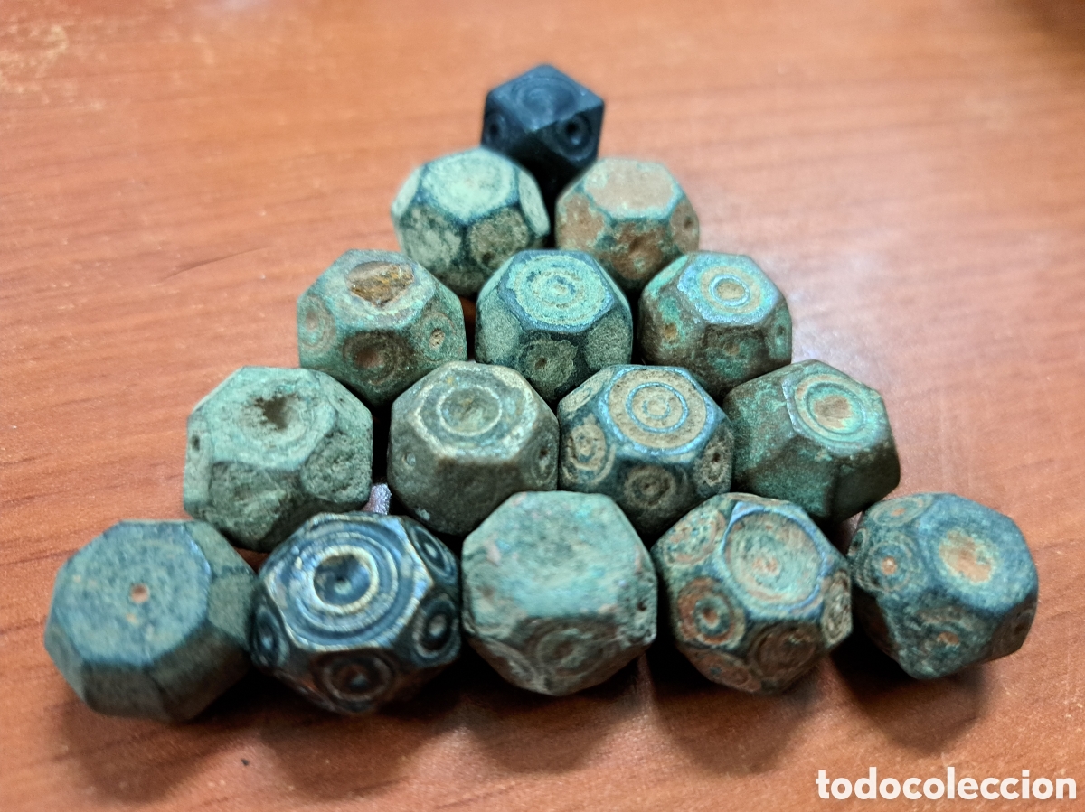 Monedas antiguas: Lote de 15 Premonedas de anatolia meridional poliedro isl&aacute;mico AE de 5 dirhams