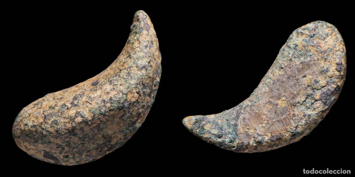 Monedas antiguas: Ancient Bronze Precoin, Almond Shape - 32 mm / 18,58 gr.