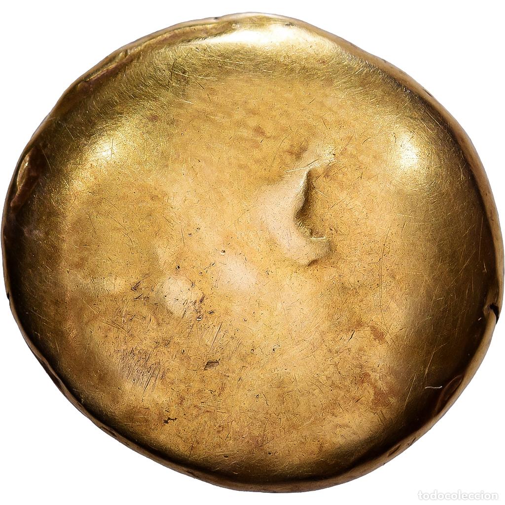 Monedas antiguas: [#1203075] Gallia Belgica, Ambiani, Stater, 60-50 BC, Picardie, Oro, MBC+