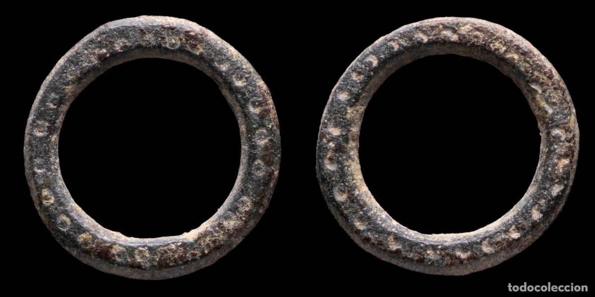 Monedas antiguas: Ancient Bronze Precoin, Decorated Ring Shape - 20 mm / 2,63 gr.Ancient payment in comercial trade. S