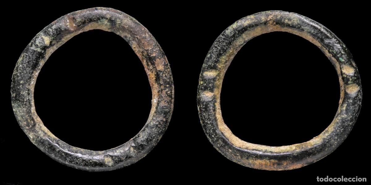 Monedas antiguas: Ancient Bronze Precoin, Ring Shape - 16 mm / 1,35 gr.