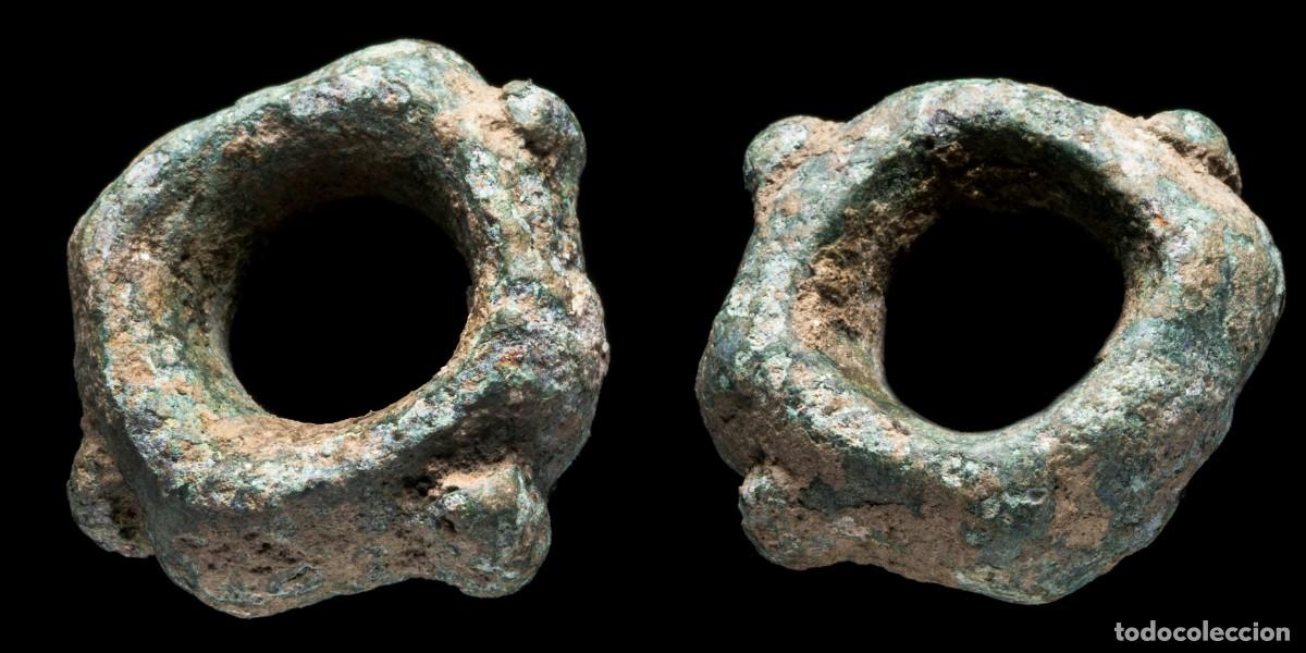Monedas antiguas: Ancient Bronze Precoin, Decorated Ring Shape - 21 mm / 12,63 gr.