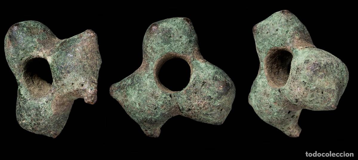 Monedas antiguas: Ancient Bronze Precoin, Irregular Shape - 20 mm / 8,55 gr.