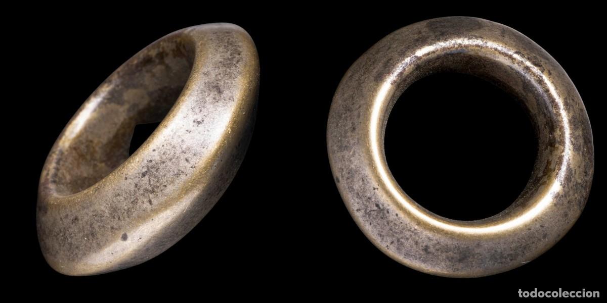 Monedas antiguas: Ancient Bronce Precoin, Ring Shape - 22 mm / 9,21 gr.