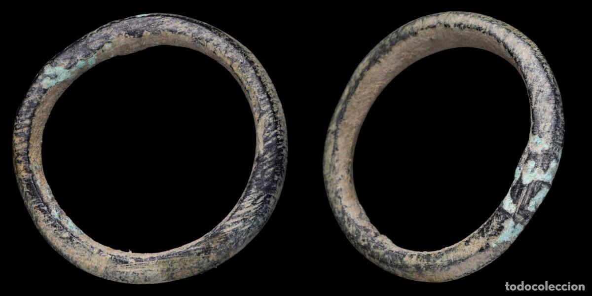 Monedas antiguas: Ancient Bronze Precoin, Ring Shape - 28 mm / 5,01 gr. - Foto 1