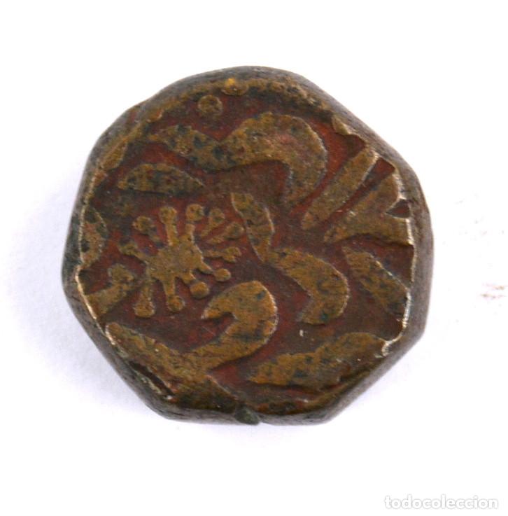 Monedas antiguas: MONEDA INDIA O ASI&Aacute;TICA, 2CM DI&Aacute;METRO. - Foto 2