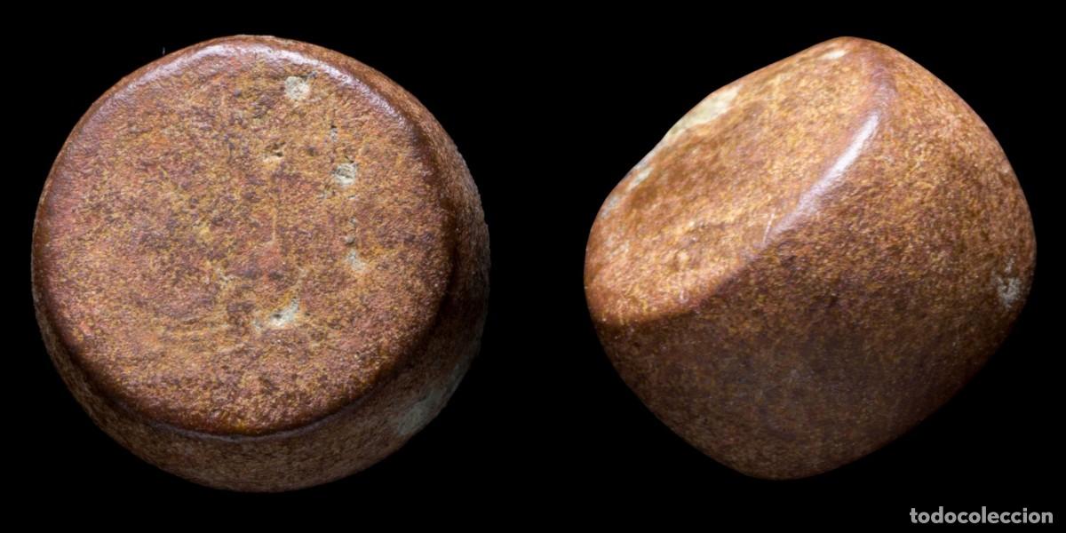 Monedas antiguas: Ancient Bronze Precoin - 10 mm / 3,55 gr.
