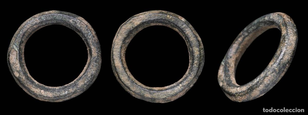 Monedas antiguas: Ancient Bronze Precoin, Ring Shape - 26 mm / 7,73gr. - Foto 1