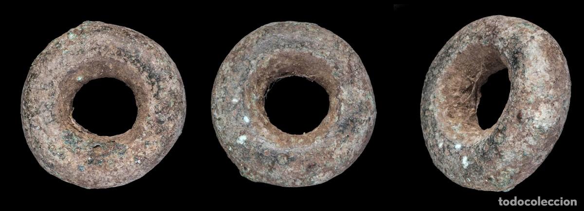 Monedas antiguas: Ancient Bronze Precoin, Ring Shape - 19 mm / 9,74 gr. - Foto 1