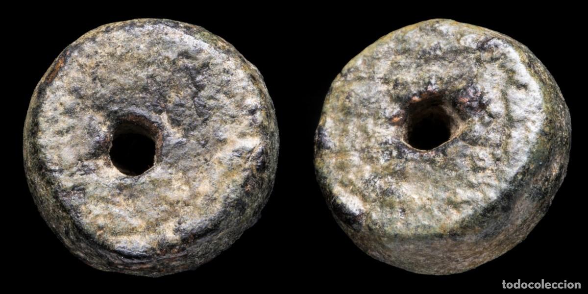 Monedas antiguas: Ancient Bronze Precoin, Ring Shape - 13 mm / 5,23 gr. - Foto 1