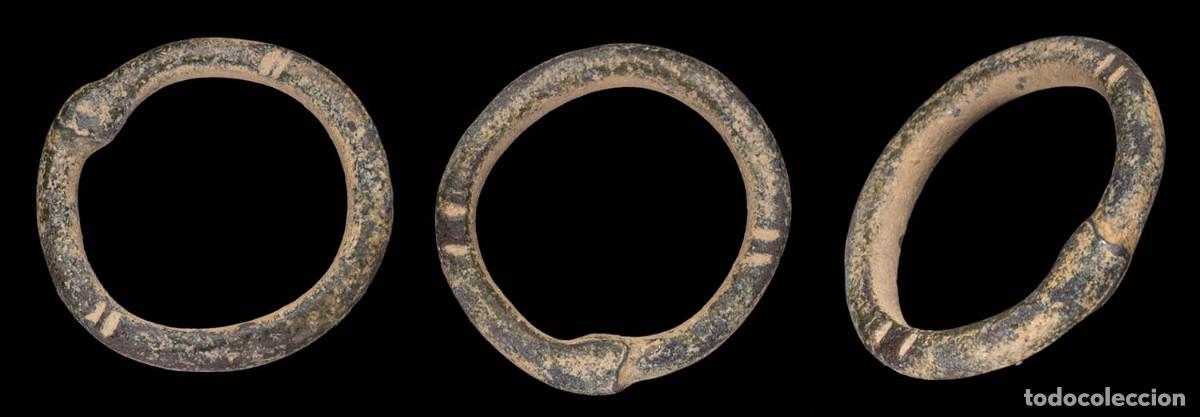 Monedas antiguas: Ancient Bronze Precoin, Ring Shape - 20 mm / 2,36 gr. - Foto 1
