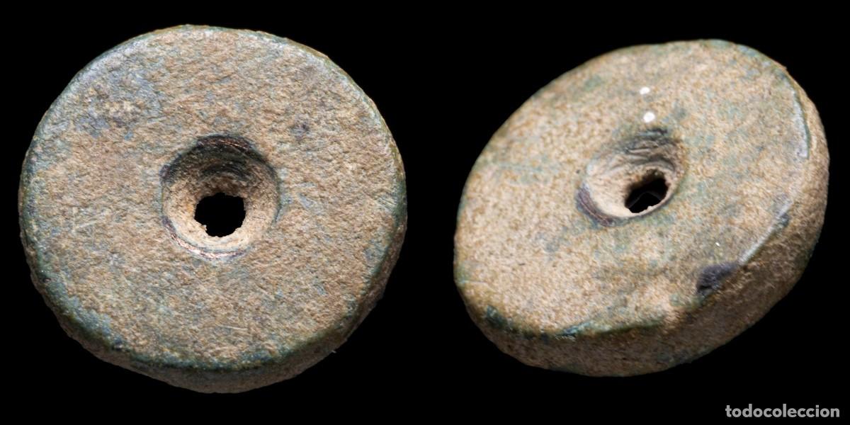 Monedas antiguas: Ancient Bronze Precoin - 13 mm / 2,60 gr.