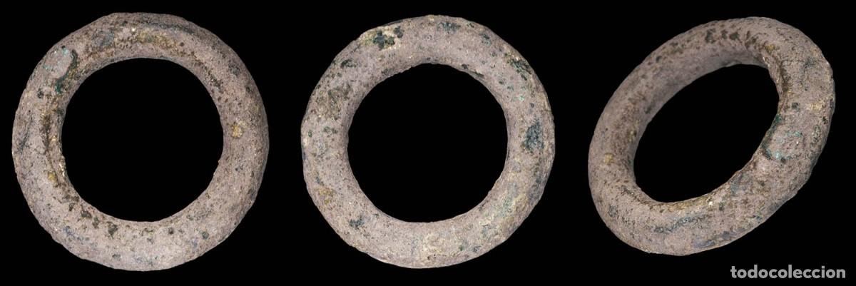 Monedas antiguas: Ancient Bronce Precoin, Ring Shape - 27 mm / 10,35 gr.