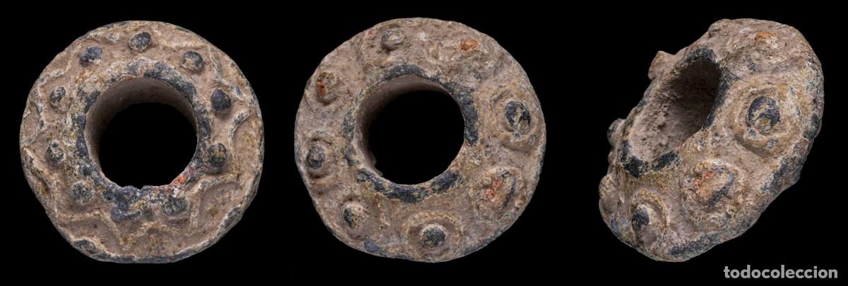 Monedas antiguas: Ancient Lead Precoin, Decorated Ring Shape - 22 mm / 14,92 gr.
