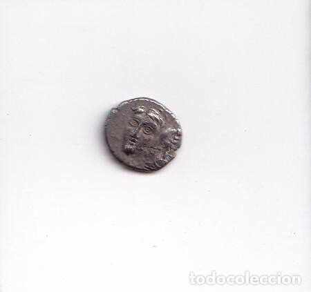 Monedas antiguas: MOESIA. Istros. Peque&ntilde;a fracci&oacute;n de plata (1.11 gr) (Siglos IV-III a.C.) Anverso: Dos cabezas