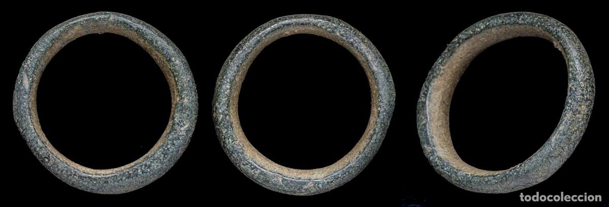 Monedas antiguas: Ancient Bronze Precoin, Ring Shape - 24 mm / 4,88 gr.