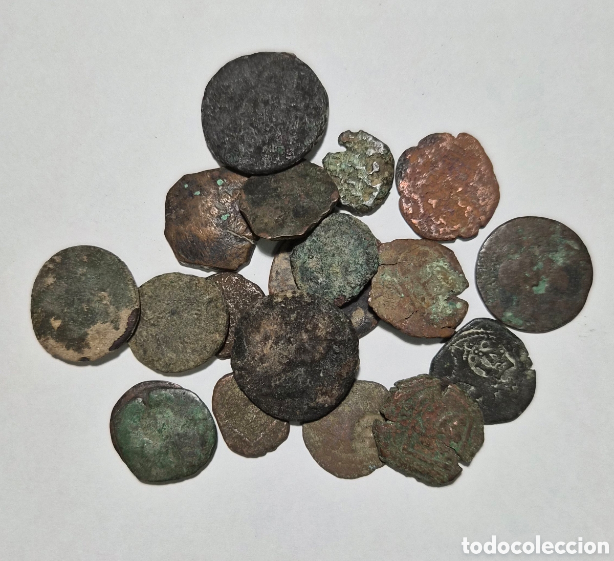 Monedas antiguas: Lote de 20 monedas antiguas variadas
