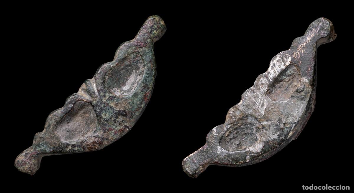 Monedas antiguas: Ancient Bronce Precoin, Palm Shape - 47 mm / 15,38 gr.
