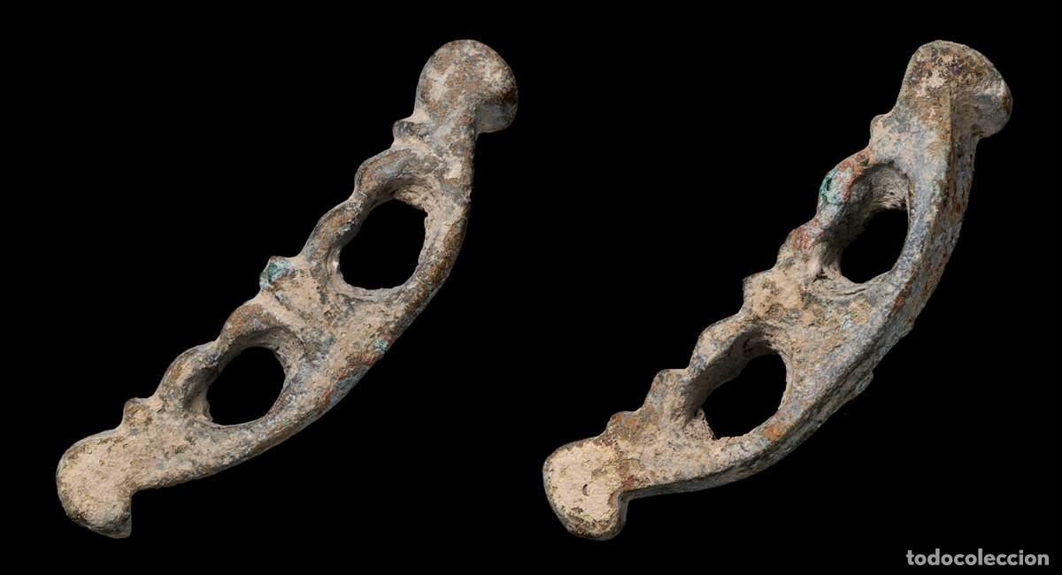 Monedas antiguas: Ancient Bronce Precoin, Palm Shape - 46 mm / 11,71 gr.