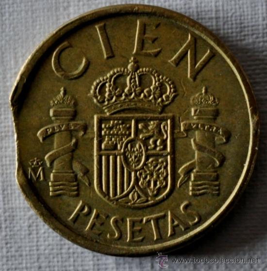 Monedas con errores: Juan Carlos I 100 ptas. 1985 *** ERROR Cu&ntilde;o mal cortado *** - Foto 2