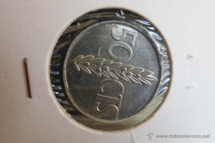 Monedas con errores: moneda de 50 centimos 1966 con cu&ntilde;o desplazado y canto - Foto 2