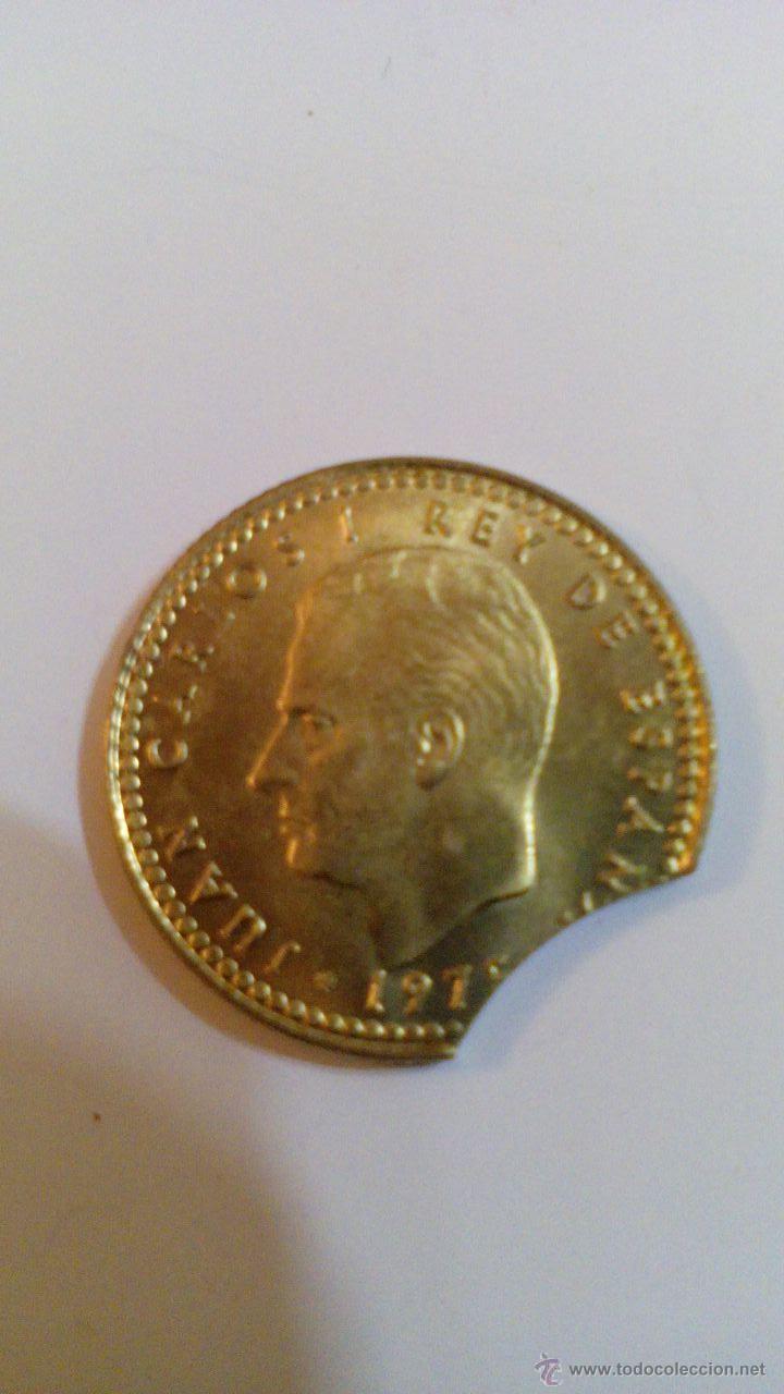 Monedas con errores: ERROR 1 PESETA DE JUAN CARLOS I, 1975, ESTRELLA 78. SEGMENTADA - Foto 1