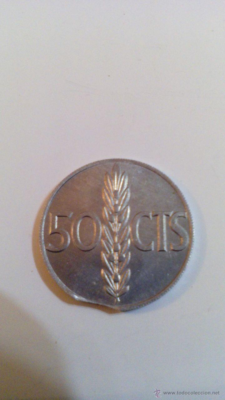 Monedas con errores: ERROR 50 CENTIMOS ESTADO ESPA&Ntilde;OL, 1966 segmentada , ESTRELLA 71 - Foto 2