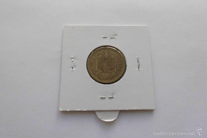 Monedas con errores: 1 peseta 1963*1965 canto irregular con excesos de metal - Foto 2