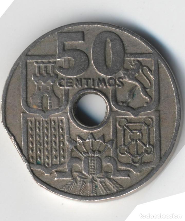 Monedas con errores: 50 CENTIMOS 1949*51. ERRORES M&Uacute;LTIPLES EN ANVERSO Y REVERSO SEGMENTADA-TALADRO...... - Foto 4