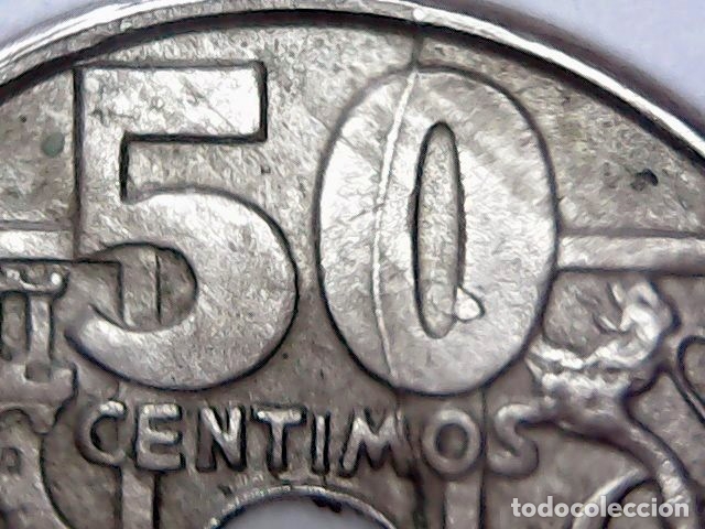 Monedas con errores: * ERROR * CU&Ntilde;O PARTIDO, RARISIMO, 50 C&Eacute;NTIMOS 1949*56 - Foto 1
