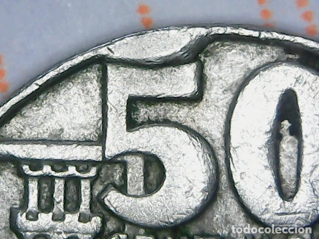 Monedas con errores: * ERROR * ESPECTACULAR. 50 c&eacute;ntimos a&ntilde;o 1949*62 EXCESO DE METAL EN REVERSO - Foto 1