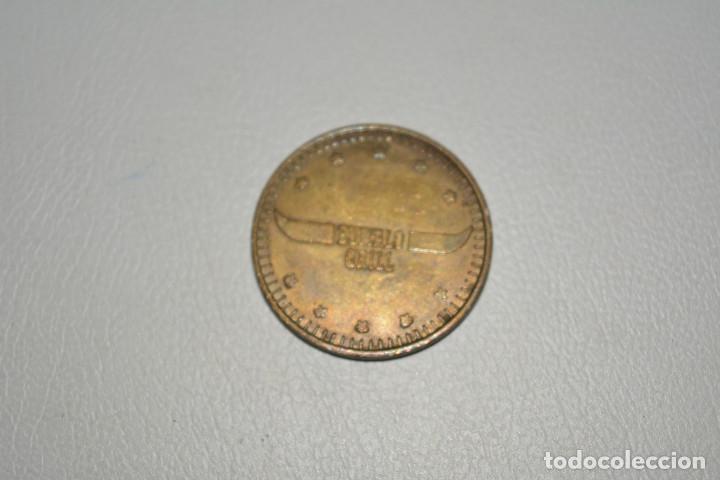 Monedas con errores: TOKEN DE BUFFALO GRILL - Foto 1