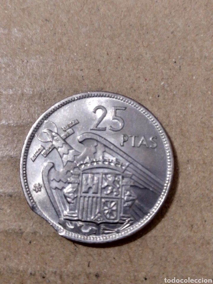 Monedas con errores: H- 25 PESETAS 1957 ESTRELLA 70 SEGMENTADA - Foto 2