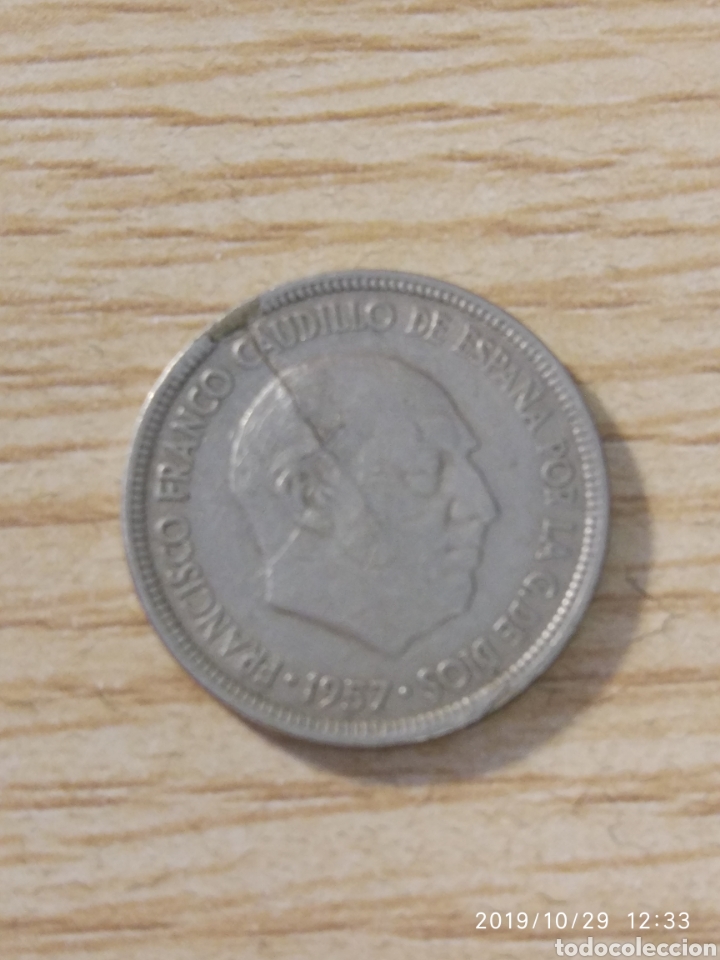 Monedas con errores: Error acu&ntilde;aci&oacute;n 5 pesetas 1957 - Foto 1