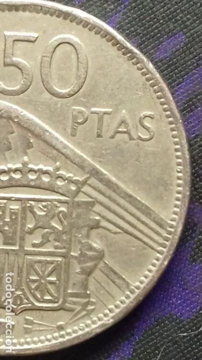 Monedas con errores: Estado Espa&ntilde;ol 50 pesetas 1957 *19*71 ERROR Dos Alas - Foto 4