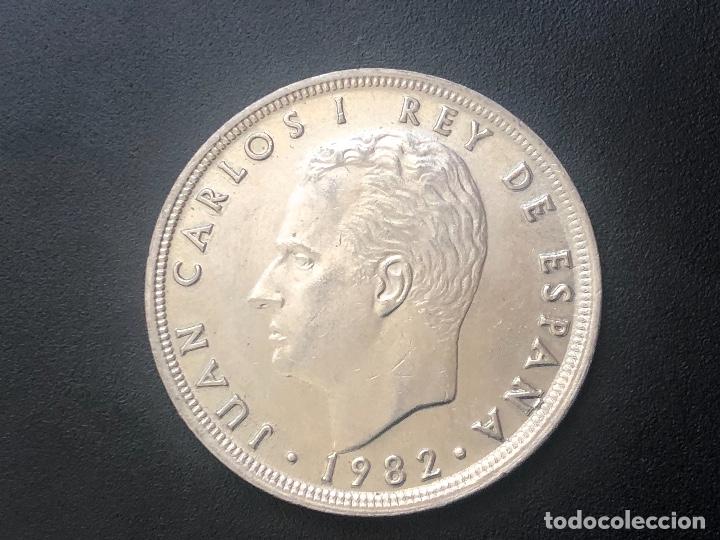 Monedas con errores: 50 pesetas 1982 - Foto 1