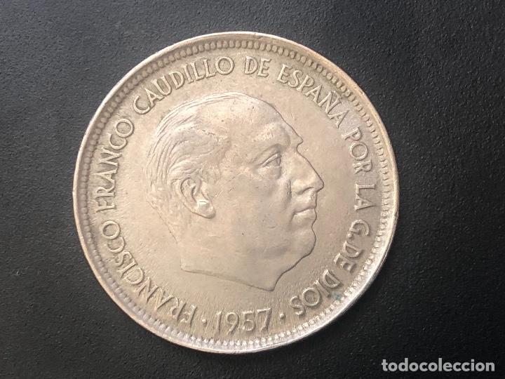 Monedas con errores: 50 pesetas 1957 - Foto 1