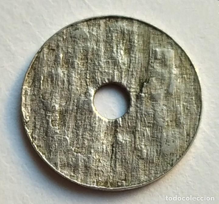 Monedas con errores: ## Errores y variantes # 50 C&eacute;ntimos 1949*52 Hoja separada ## - Foto 2