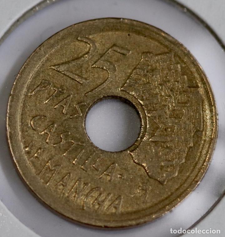 Monedas con errores: ERROR 25 PTAS, CASTILLA LA MANCHA 1996 - Foto 2