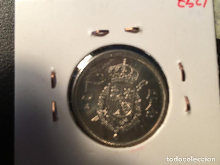 Monedas con errores: ## Error # 5 pesetas 1975 (76) SC - Foto 2