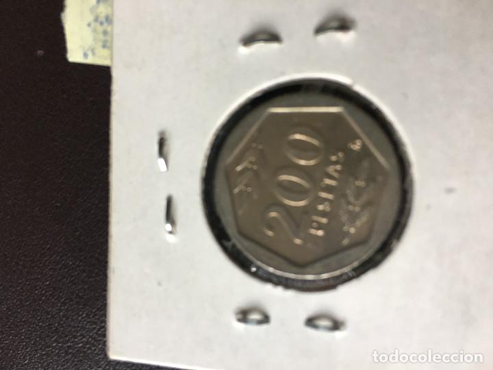 Monedas con errores: ## Error # 200 pesetas 1986 SC Cabeza Grande - Foto 2
