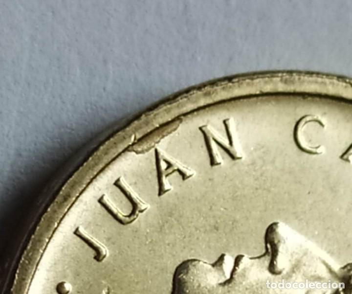 Monedas con errores: ## Errores y Variantes # Exceso en 100 Pesetas 1992 ## - Foto 1