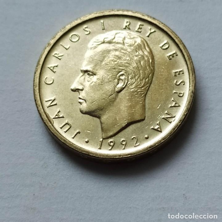 Monedas con errores: ## Errores y Variantes # Exceso en 100 Pesetas 1992 ## - Foto 2