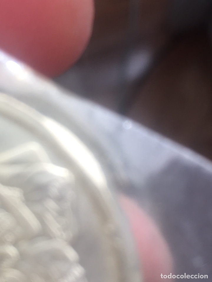 Monedas con errores: ## Error # 2000 pesetas 1996 SC en su bolsa. Tiene un corte en el canto - Foto 4