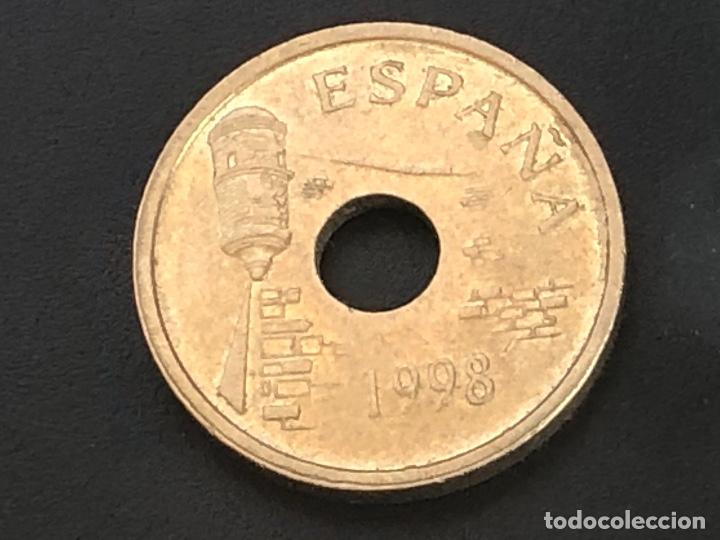 Monedas con errores: 25 pesetas 1998 errores - Foto 4