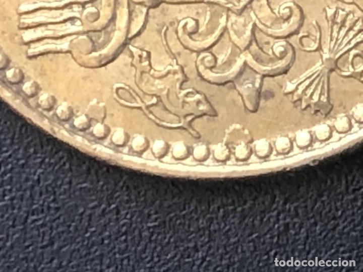 Monedas con errores: 1 peseta 1966 errores - Foto 2
