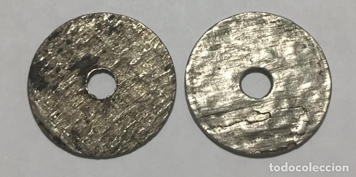 Monedas con errores: * ERROR * UNICO Y ESPECTACULAR. Y HOJA DESPEGADA (DOS PIEZAS DE LA MISMA MONEDA) 1949*19*51 - Foto 3